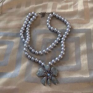 Elegant Silver Pearl Necklace with Floral Pendant